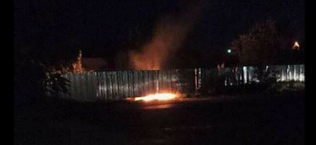 В Ужгороді сьогодні вночі палало сміття (ФОТО)