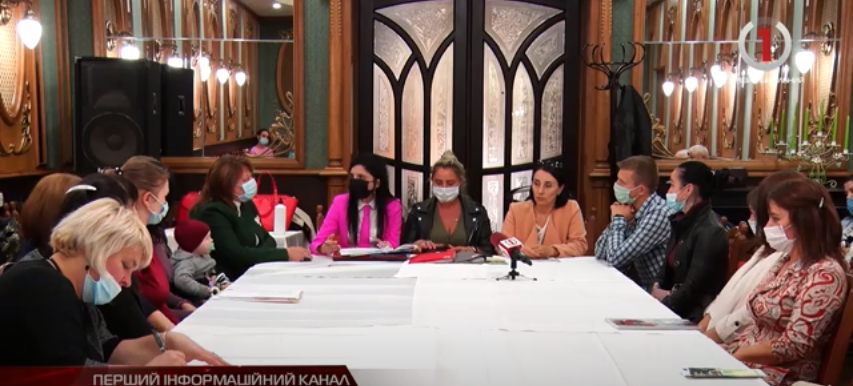 Глютен, лактоза, козеїн: у Мукачеві провели конференцію для привернення уваги до дітей, які потребують особливої дієти (ВІДЕО)