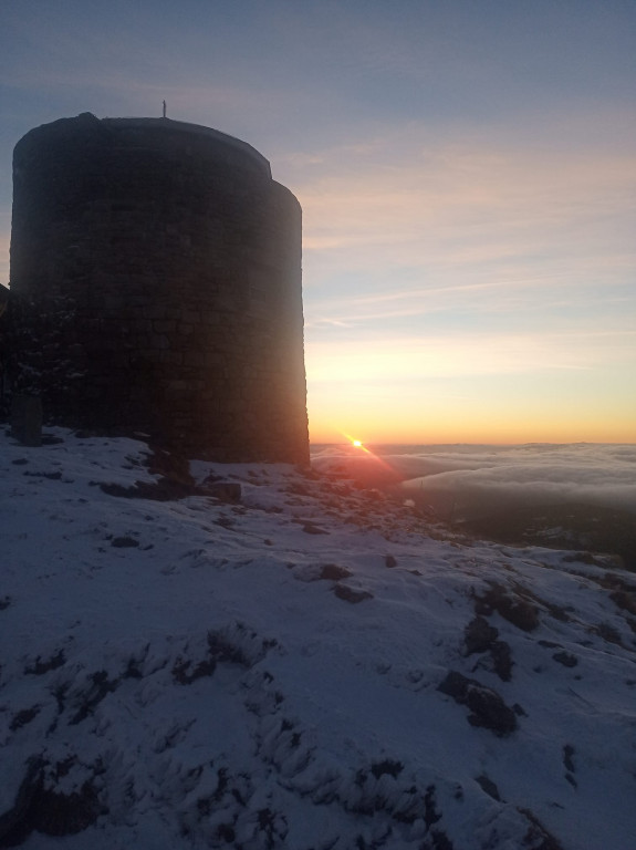 У мережі показали вже засніжені карпатські гори (ФОТО, ВІДЕО)