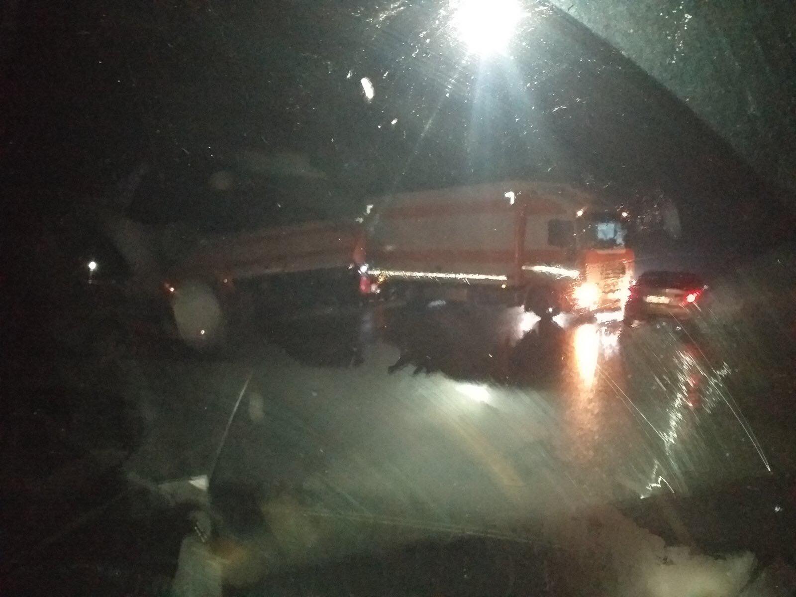 На Виноградівщині вантажівка потрапила в ДТП