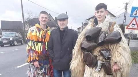 У сусідній Румунії на Різдво колядують українською (ФОТО)