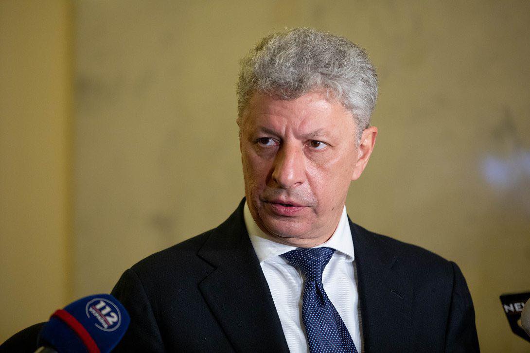 Блокування трьох каналів та санкції проти опозиційного депутата — політично мотивовані переслідування та напад на демократію