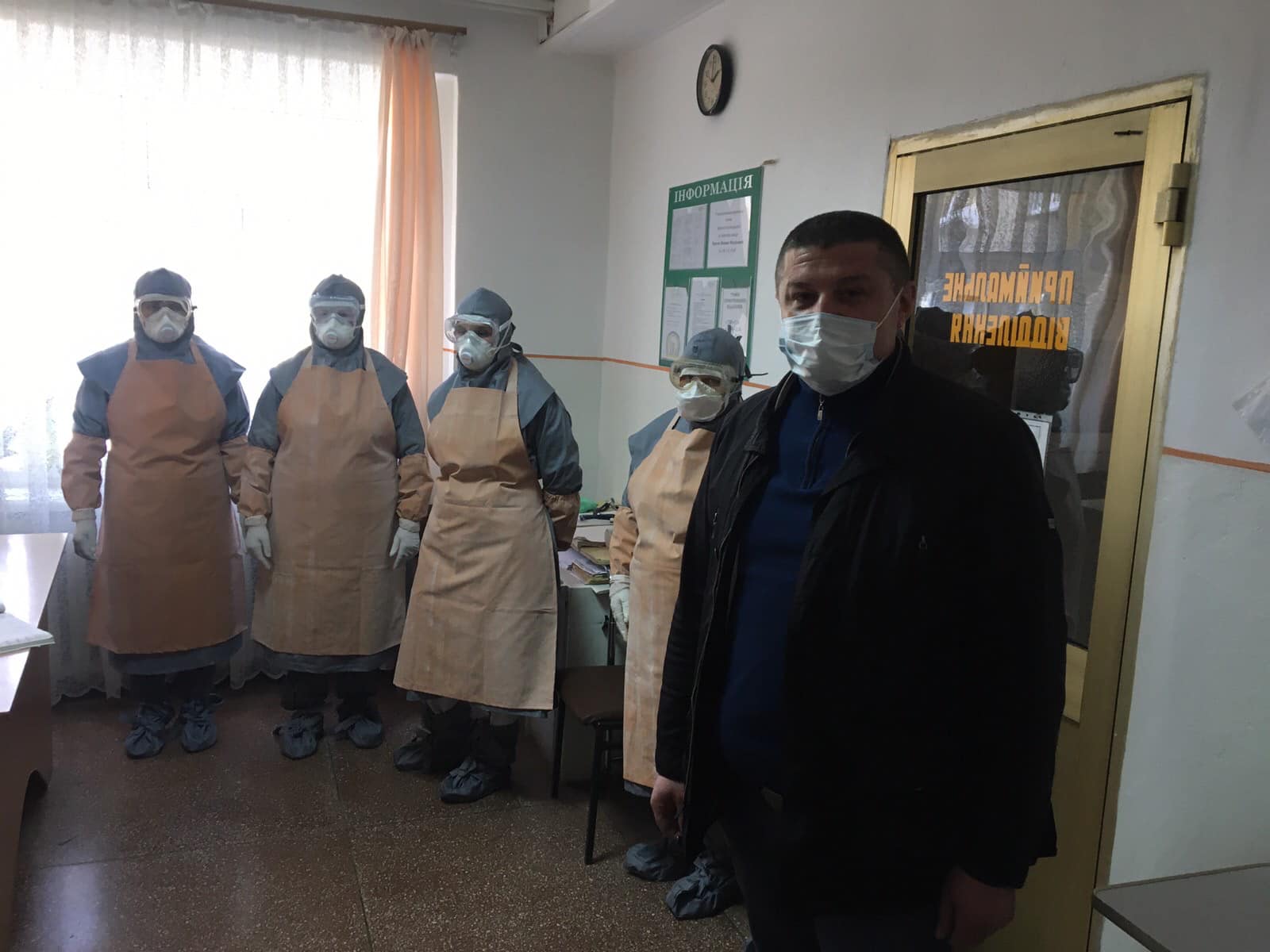 Ситуація з COVID-19 надзвичайно загрозлива: завантаженість лікарень в деяких районах Закарпаття вже сягнула 90%