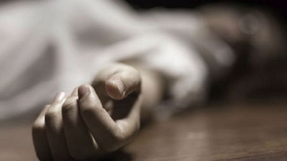 "Я вбивав відьму!": під Києвом наркоман забив до смерті матір і скинув тіло у каналізацію (ВІДЕО)