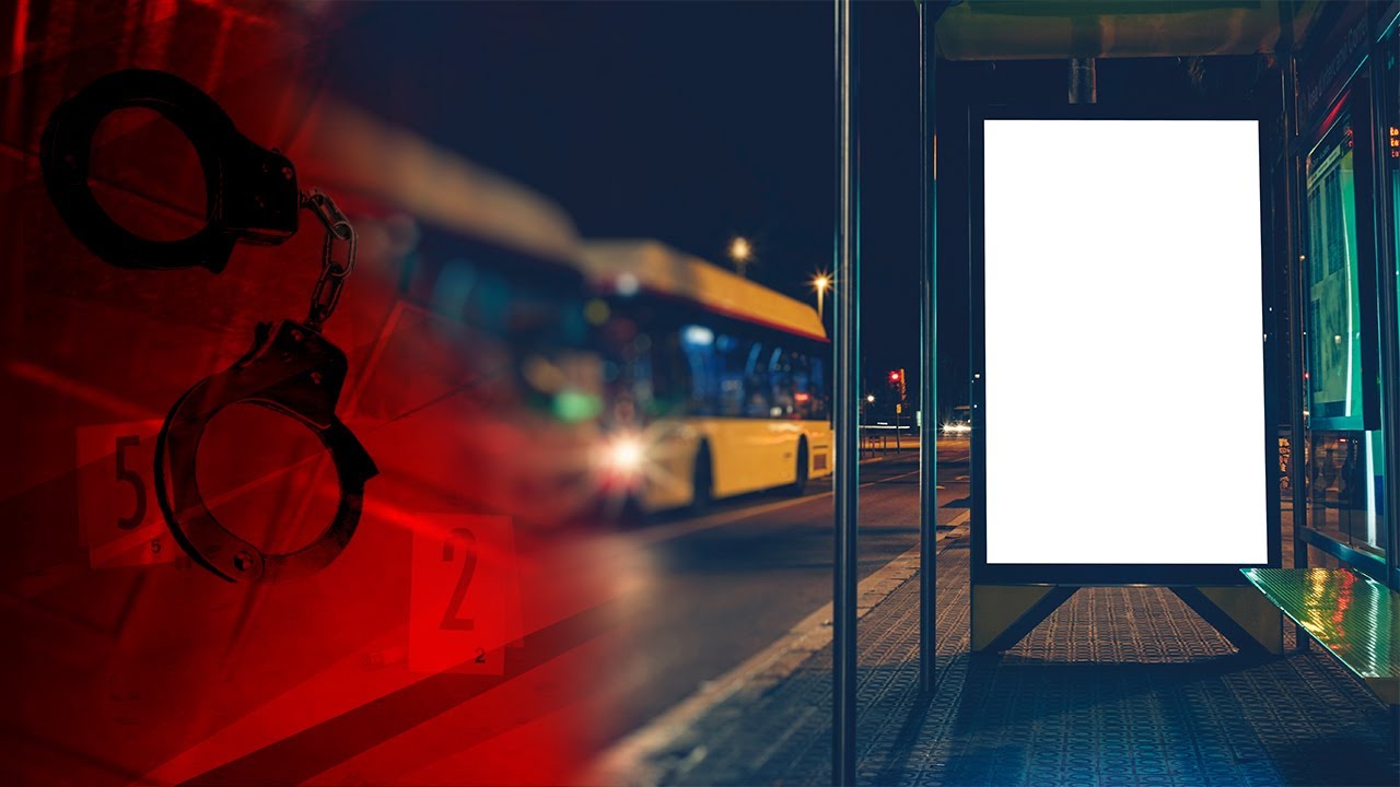 Очевидці байдуже спостерігали: на вокзалі молодик проламав голову пасажиру рекламним щитом (ВІДЕО)