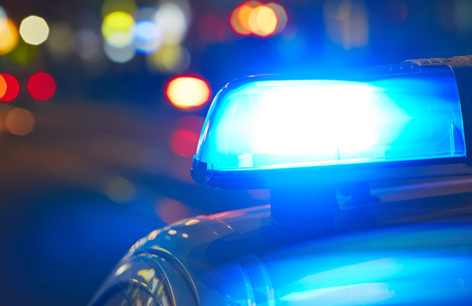 Підлетіла на кілька метрів і впала мертва: п'яний поліцейський збив жінку (ВІДЕО)