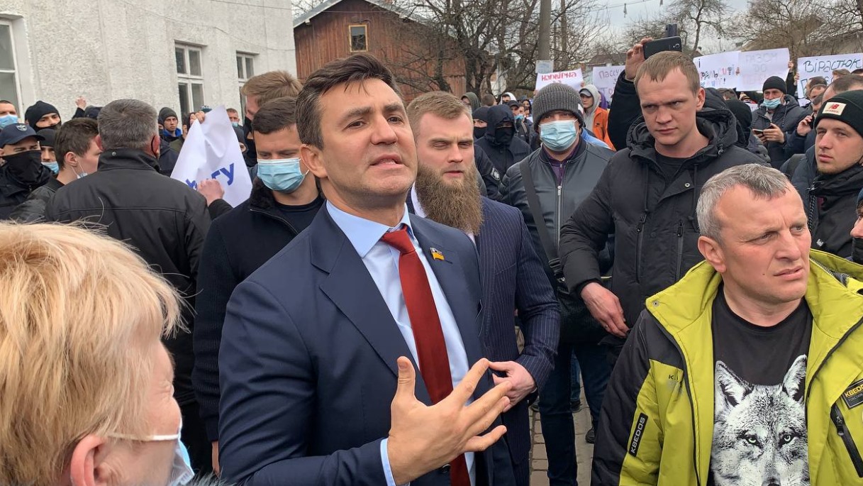Курйоз дня: нардеп Тищенко під час візиту на Франківщину думав, що він на Закарпатті
