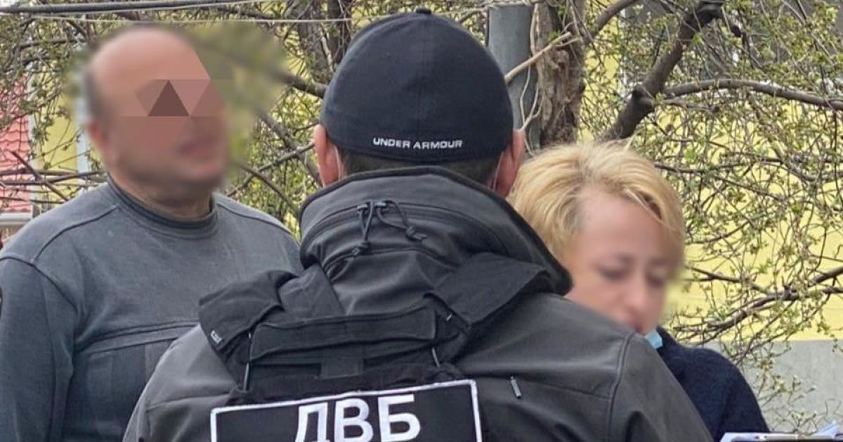 Займалися "дошкільною" підготовкою: під Одесою подружжя розбещувало дітей