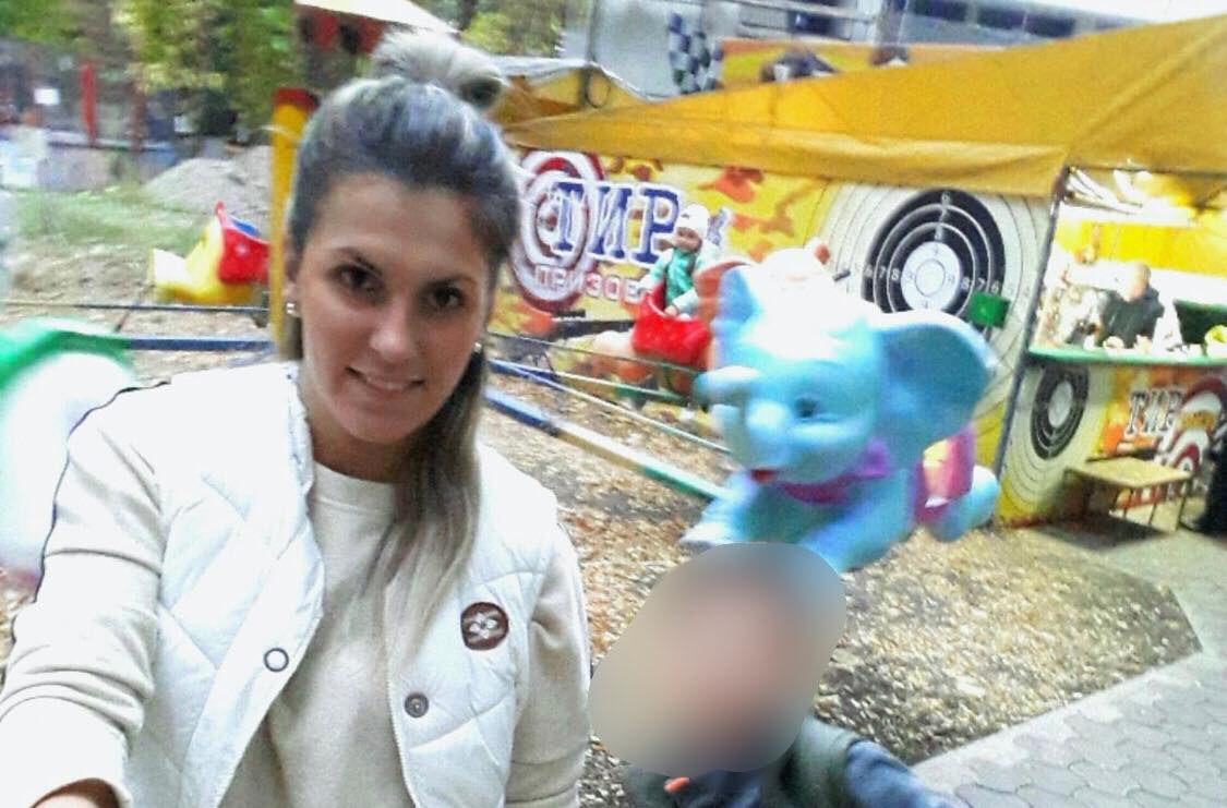 "Прошу вибачення у сім'ї Павлика": ужгородка, яка вкрала скриньку з пожертвами повернула крадені гроші — СОЦМЕРЕЖІ