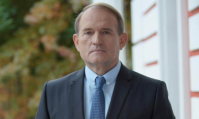 Віктор Медведчук вітає ветеранів та співвітчизників з Днем Перемоги