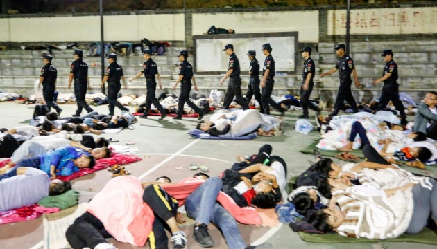 У Китаї стався землетрус: загинули четверо людей, понад два десятки поранені (ФОТО)