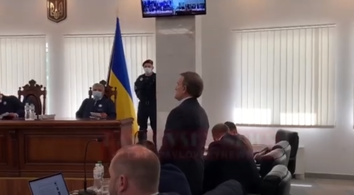 Медведчук в суді назвав звинувачення на свою адресу політично мотивованими, вважаючи їх репресіями, оскільки він виступає проти курсу діючої влади (ВІДЕО)