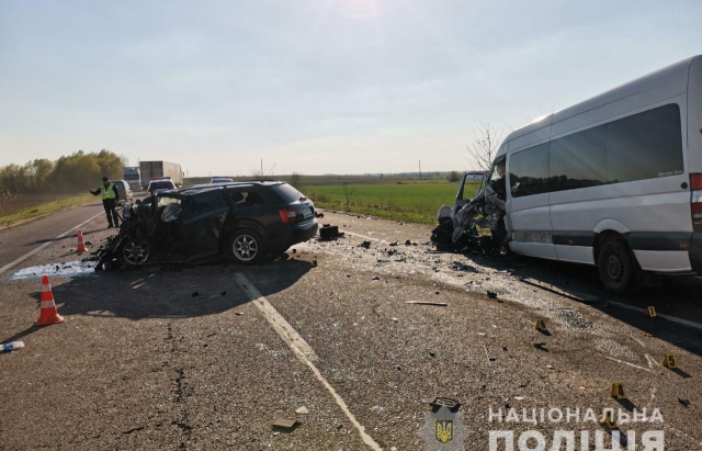 Смертельна ДТП на Рівненщині за участі закарпатця: сім'я, яка загинула, їхала на кладовище (ФОТО)