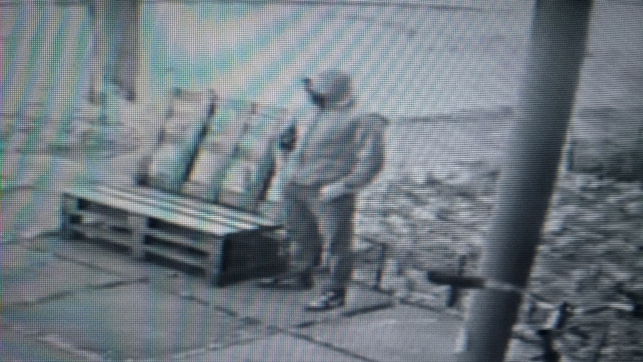 В Ужгороді розшукують чоловіка, який вкрав велосипед (ФОТО)